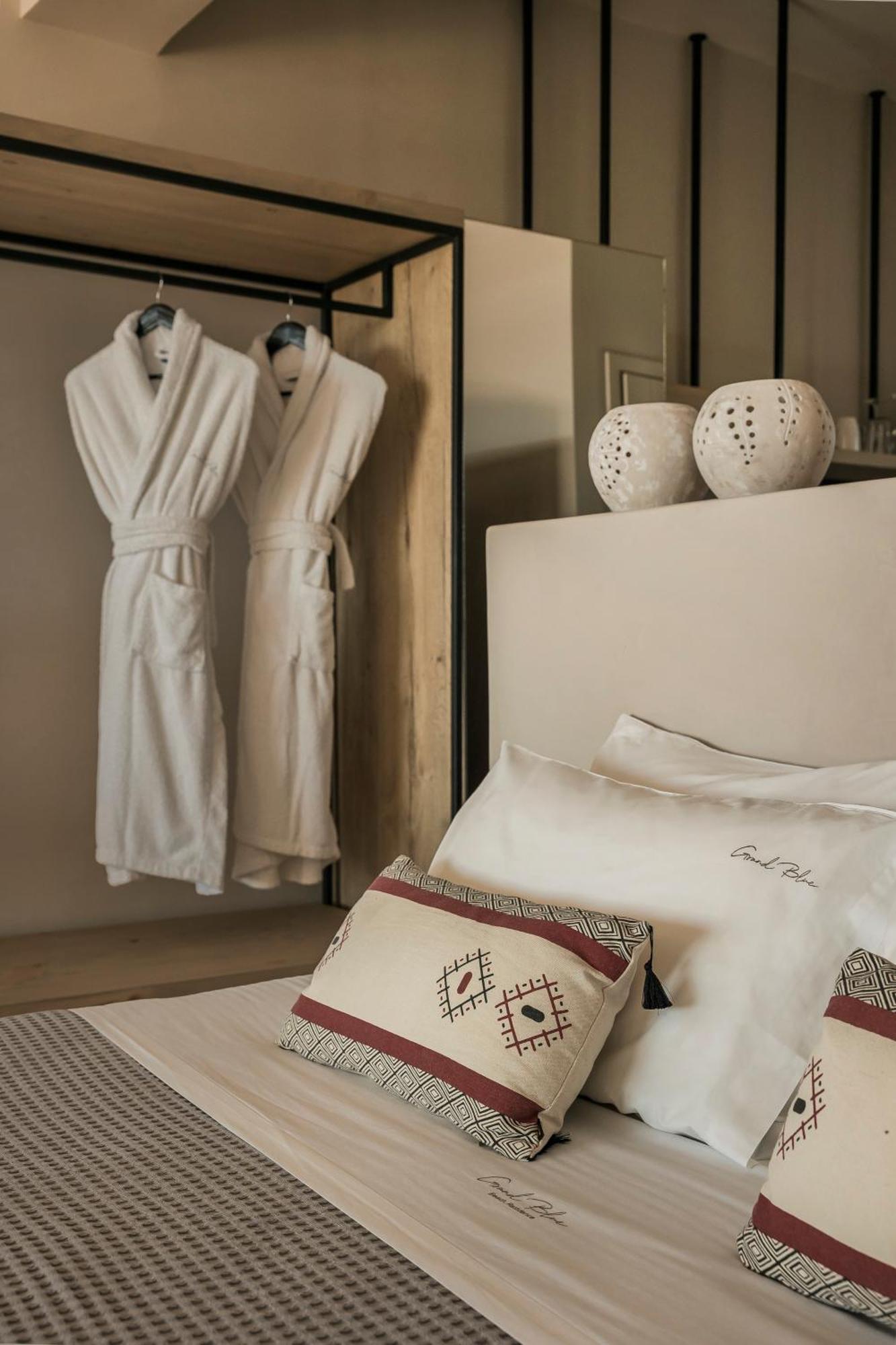 Grand Blue Beach Residences 里科索翁 外观 照片